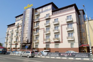 Отель "Монарх" (Анапа, ул. Крестьянская 3а) Отель "Монарх" (Анапа, ул. Крестьянская 3а)